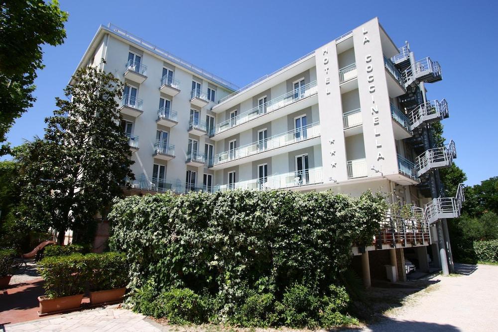 My Place Hotel Rimini Buitenkant foto