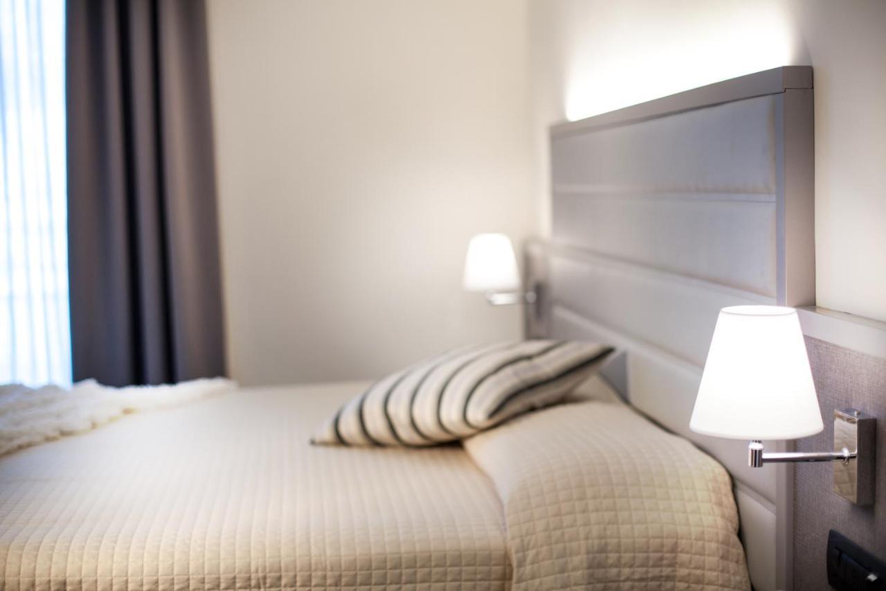 My Place Hotel Rimini Buitenkant foto