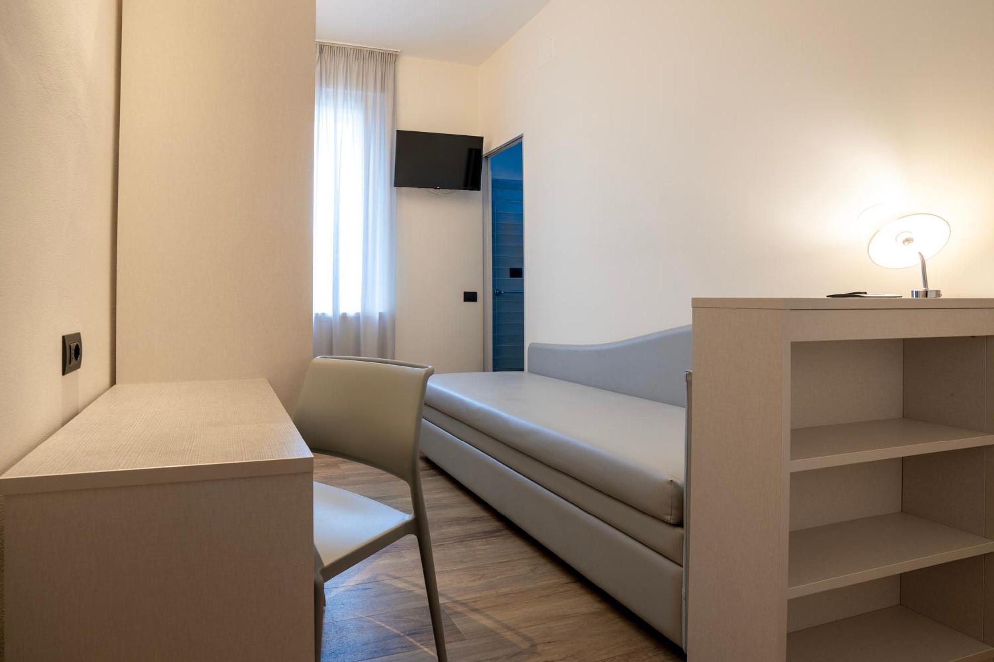 My Place Hotel Rimini Buitenkant foto
